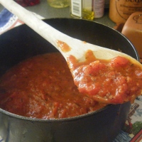 homemade tomato sauce